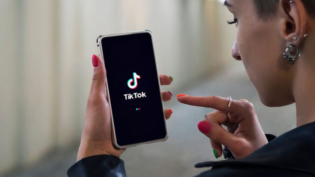 Bərdədə müəllim “TikTok”dakı təhqirə görə cəzalandırıldı
