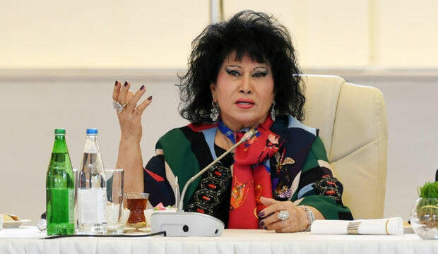 Zeynəb Xanlarovanın yeni FOTOSU yayıldı